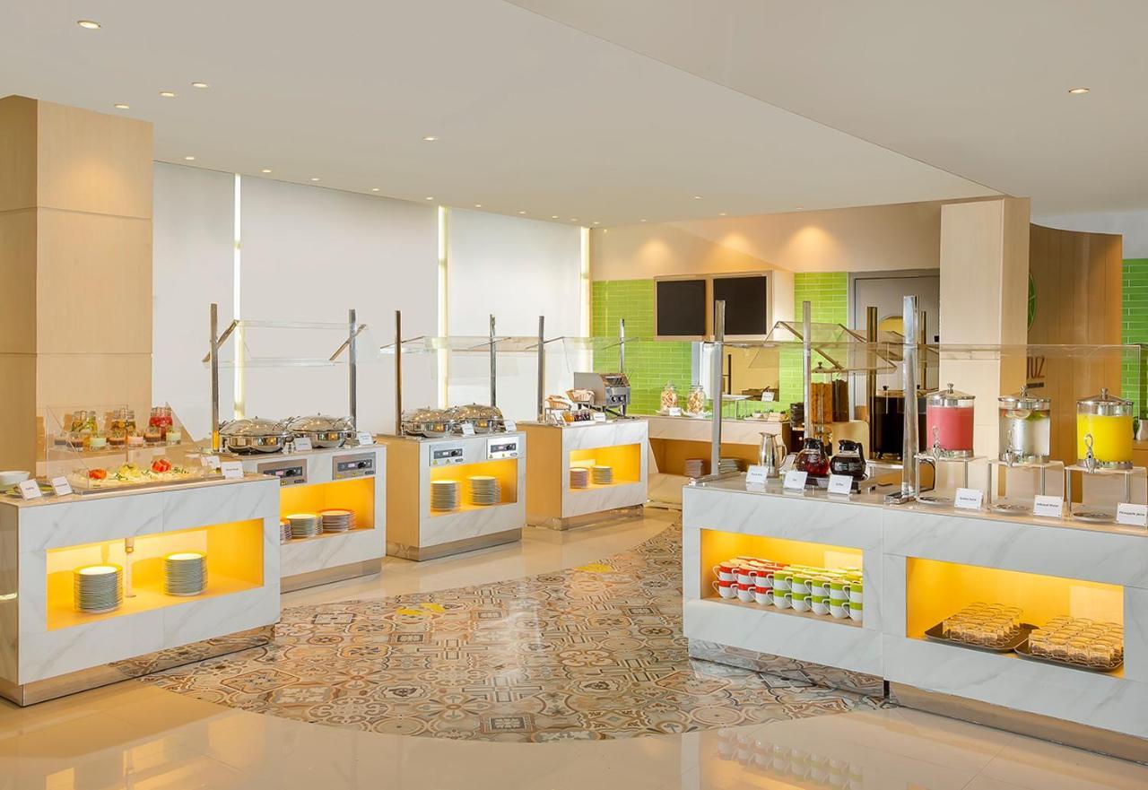 Zest Parang Raja Solo By Swiss-Belhotel International Bonorejo Exterior photo